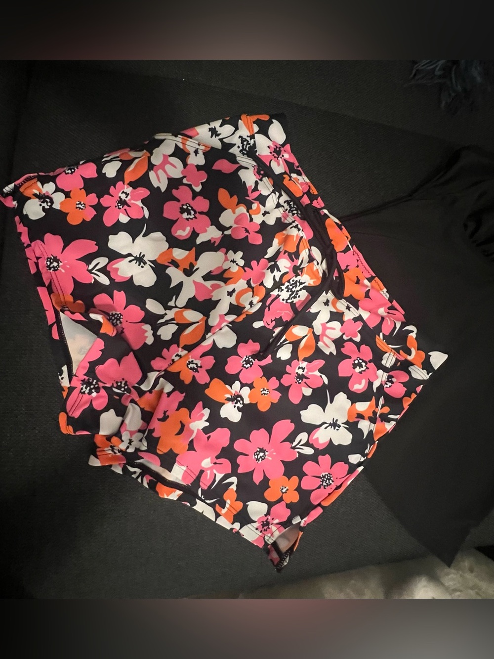 NWOT Size M Two piece tankini with swim shorts - Picture 2 of 6